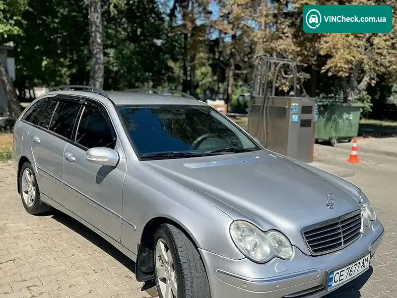 Mercedes-Benz C-Class 2003, фото з оголошення 2 з 20, VIN WDB2032161F439062