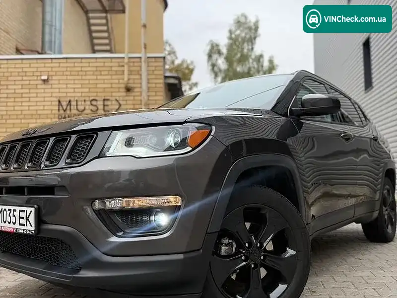 Jeep Compass 2019, фото з оголошення 2 з 18, VIN 3C4NJDBB4KT781412