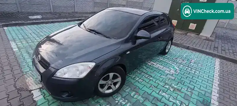 Kia Ceed 2008, фото з оголошення 1 з 11, VIN Y6LFF23128L007058