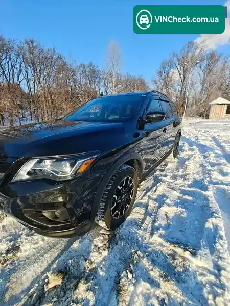 Nissan Pathfinder 2020, фото з оголошення 2 з 21, VIN 5N1DR2BM1LC613679