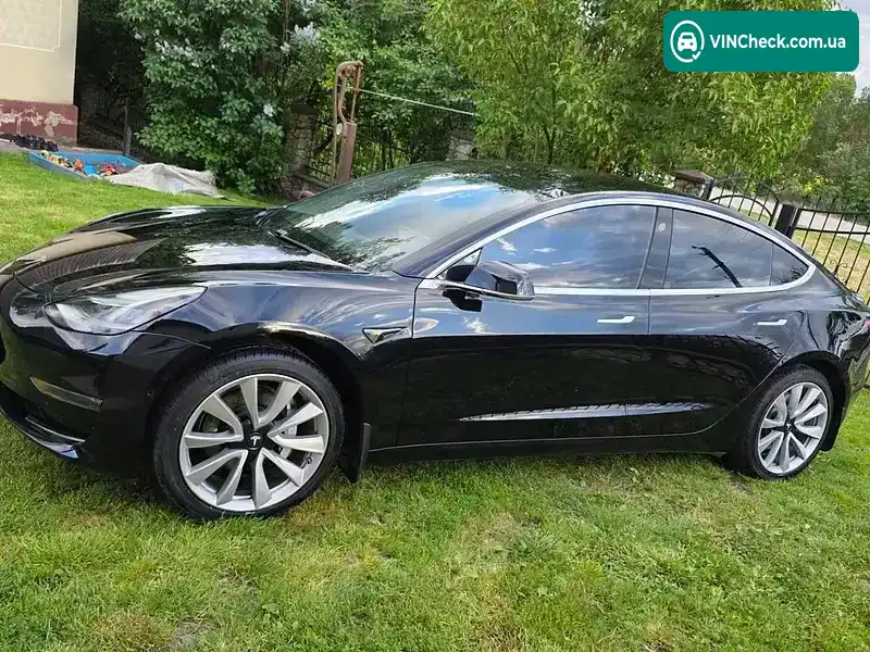 Tesla Model 3 2019, фото з оголошення 2 з 21, VIN 5YJ3E1EA3LF616058