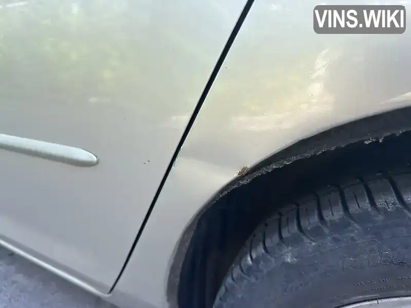 Mazda 3 2006, фото з оголошення 2 з 11, VIN JMZBK14F271374068