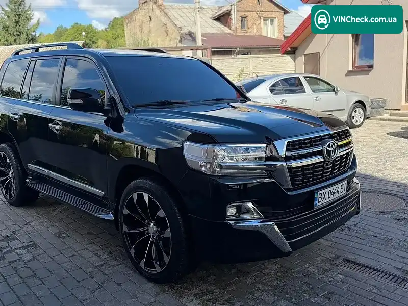 Toyota Land Cruiser 2019, фото з оголошення 1 з 20, VIN JTMCX05JX04192174