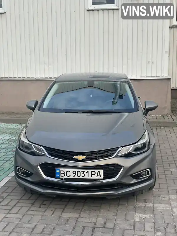 Chevrolet Cruze 2018, фото з оголошення 1 з 21, VIN 1G1BE5SM3J7102014