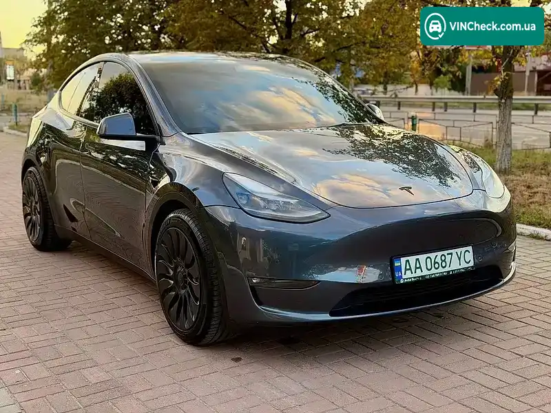 Tesla Model Y 2022, фото з оголошення 2 з 20, VIN 7SAYGDEFXNF489828