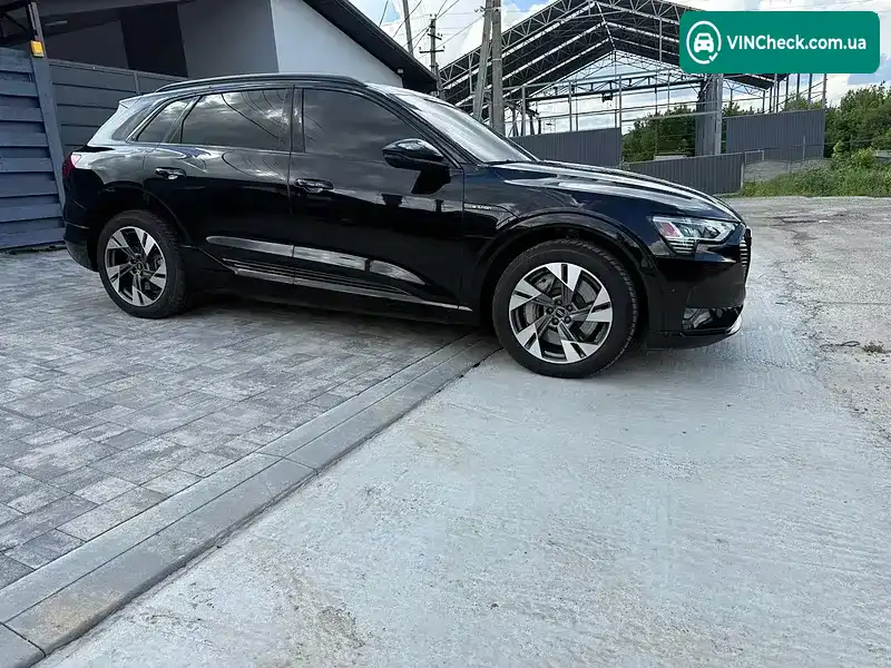 Audi e-tron 2021, фото з оголошення 2 з 16, VIN WA1AAAGE3MB024869