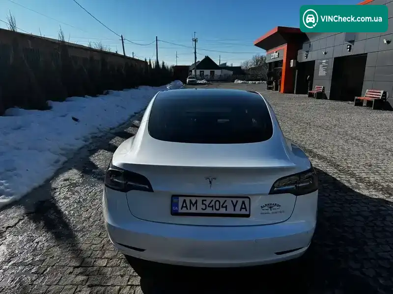 Tesla Model 3 2020, фото з оголошення 2 з 19, VIN 5YJ3E1EB4LF788057
