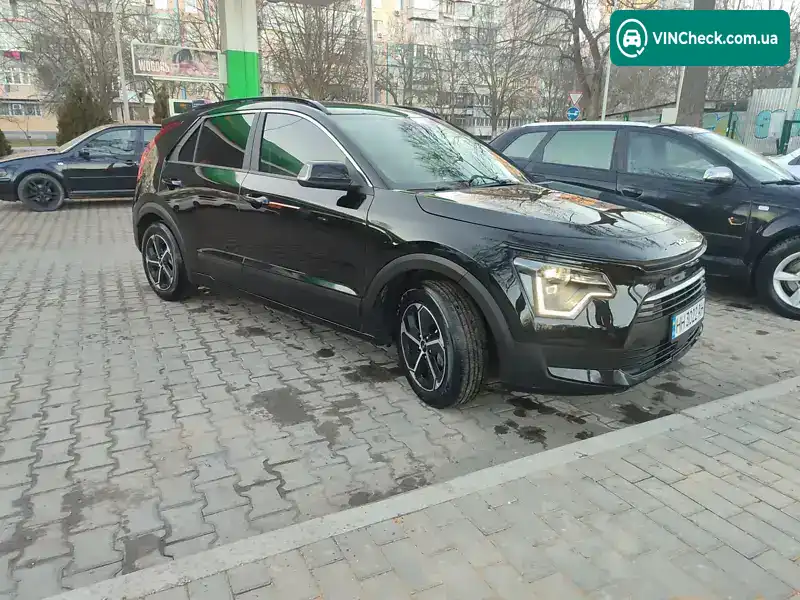 Kia Niro 2023, фото з оголошення 2 з 15, VIN KNDCR3LE8P5116166