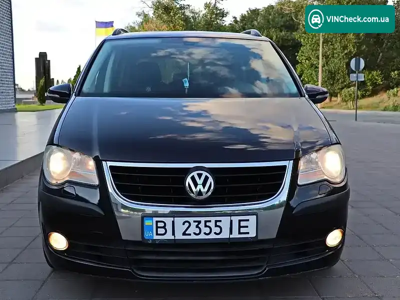 Volkswagen Touran 2009, фото з оголошення 2 з 20, VIN WVGZZZ1TZAW039941
