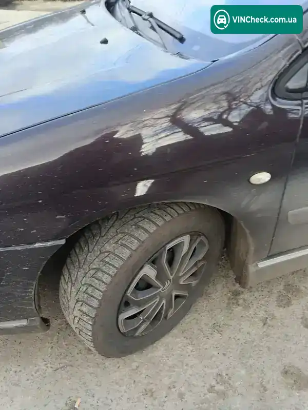 Citroen C5 2005, фото з оголошення 2 з 9, VIN VF7RC4HXE76610270