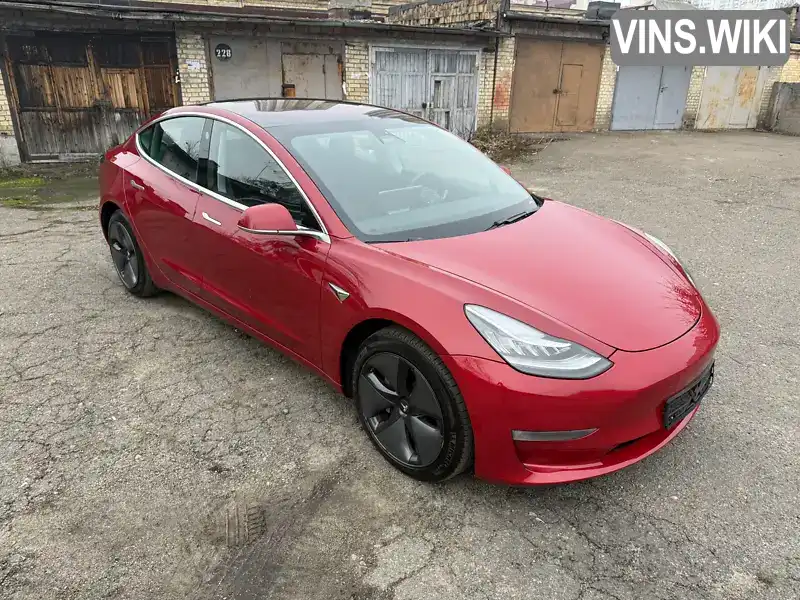 Tesla Model 3 2018, фото з оголошення 2 з 21, VIN 5YJ3E1EAXJF045701