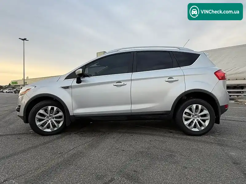 Ford Kuga 2011, фото з оголошення 2 з 15, VIN WF0RXXGCDRBP26132