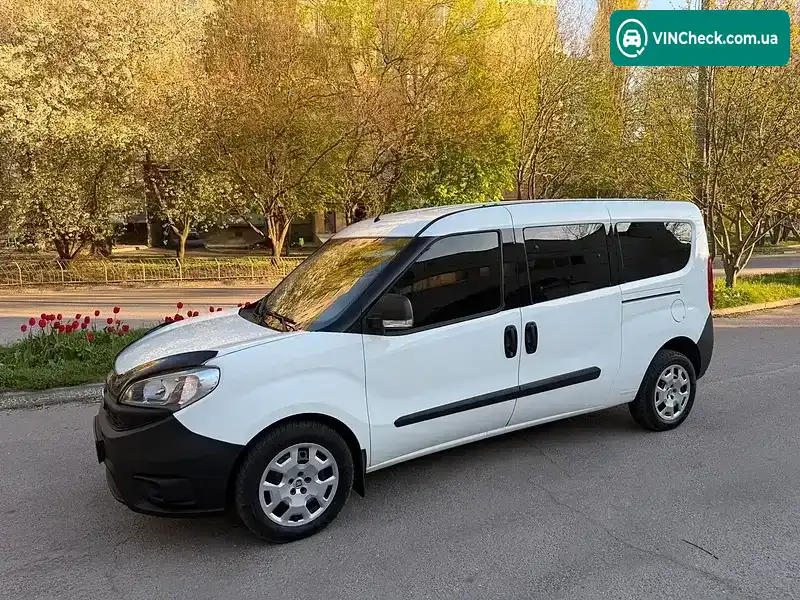 Fiat Doblo 2018, фото з оголошення 2 з 21, VIN ZFA26300006L88775