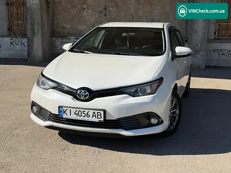 Toyota Auris 2016, фото з оголошення 2 з 20, VIN SB1ME4JE30E093432