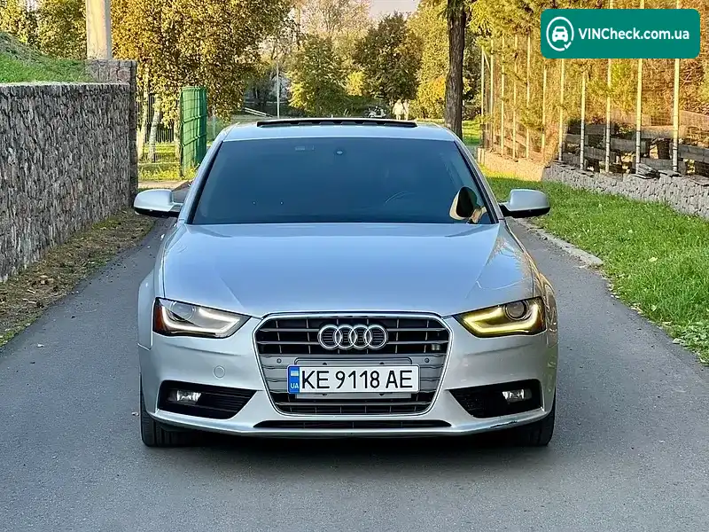 Audi A4 2013, фото з оголошення 1 з 16, VIN WAUBFAFL4DN036035