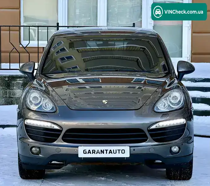Porsche Cayenne 2011, фото з оголошення 2 з 21, VIN WP1ZZZ92ZBLA53355