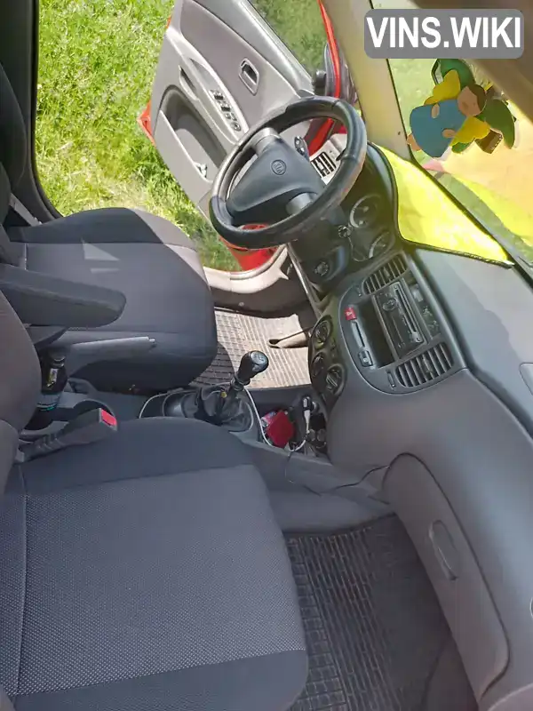 Kia Rio 2006, фото з оголошення 2 з 14, VIN Y6LDE24126L000179