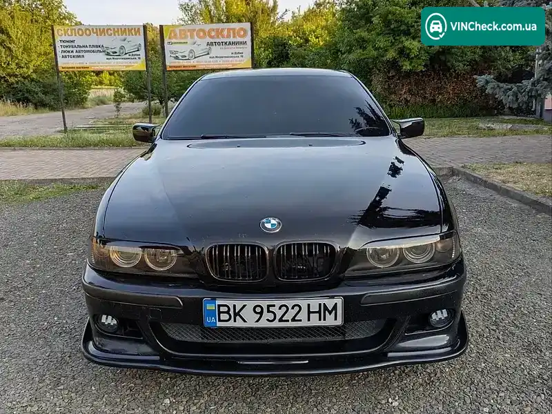 BMW 5 Series 2001, фото з оголошення 1 з 20, VIN WBADP010X0GX06733