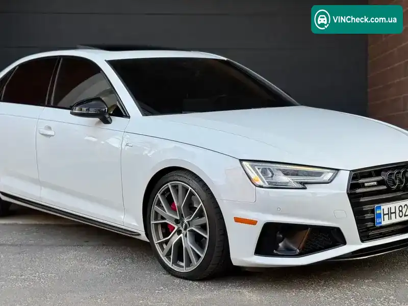 Audi A4 2019, фото з оголошення 1 з 18, VIN WAUENAF43KN016851