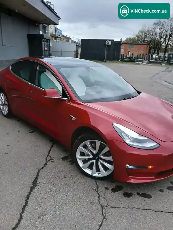 Tesla Model 3 2019, фото з оголошення 1 з 21, VIN 5YJ3E1EB9KF450877