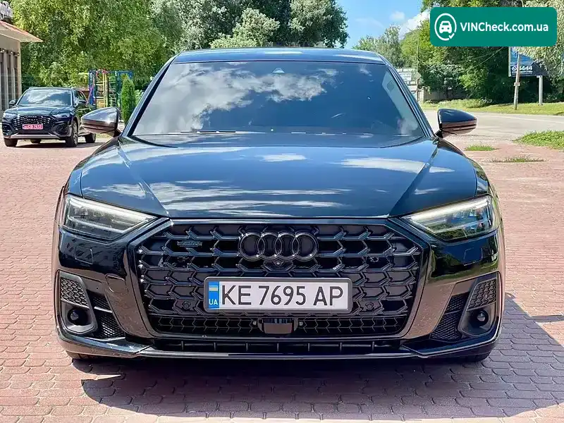 Audi A8 2019, фото з оголошення 1 з 20, VIN WAU8DAF88LN003646