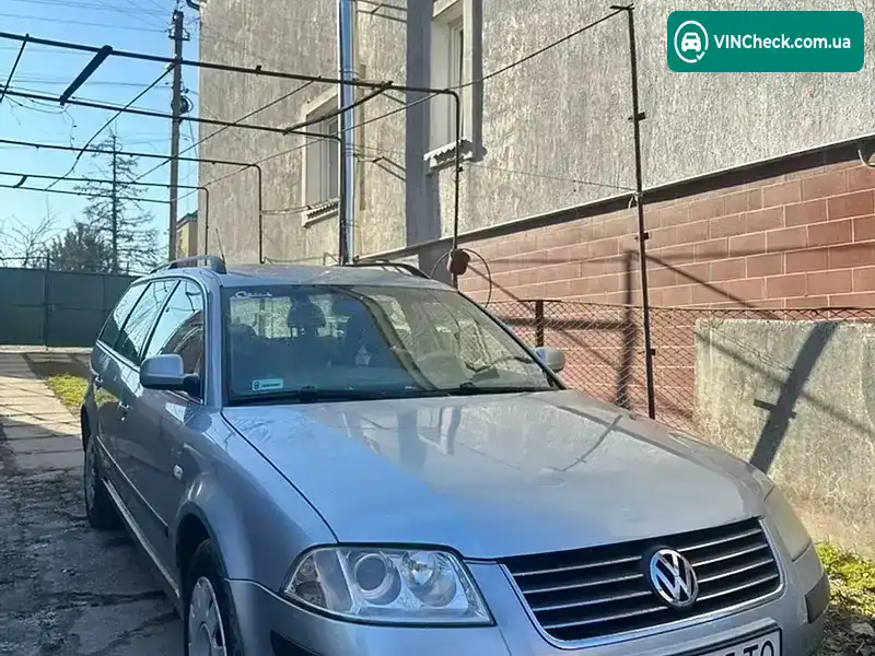 Volkswagen Passat 2003, фото з оголошення 1 з 20, VIN WVWZZZ3BZ4E025868