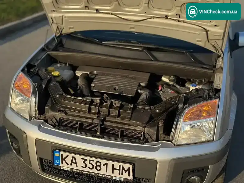 Ford Fusion 2008, фото з оголошення 1 з 18, VIN WF0UXXGAJU8A52474