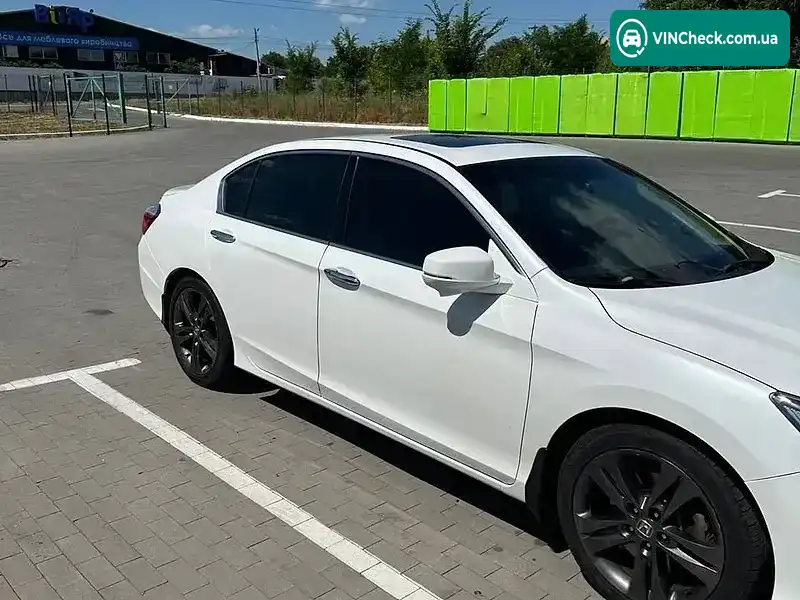 Honda Accord 2013, фото з оголошення 2 з 20, VIN 1HGCR3680DA700006
