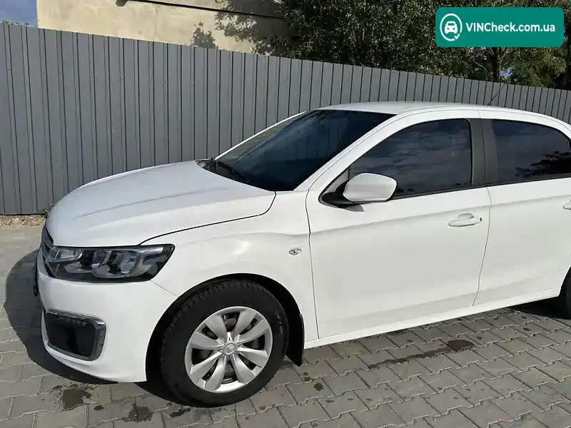 Citroen C-Elysee 2018, фото з оголошення 2 з 20, VIN VF7DDHMZ6JJ556116