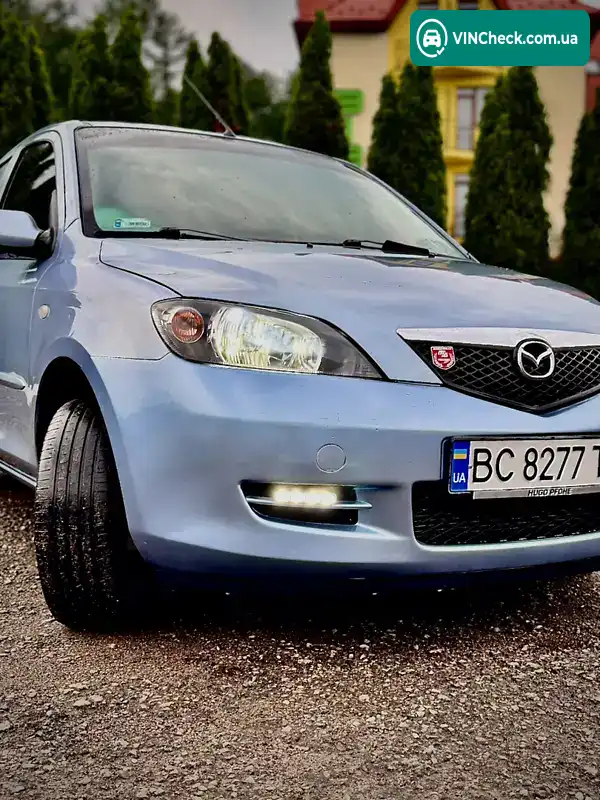 Mazda 2 2005, фото з оголошення 2 з 18, VIN JMZNC2WPJN5R61585