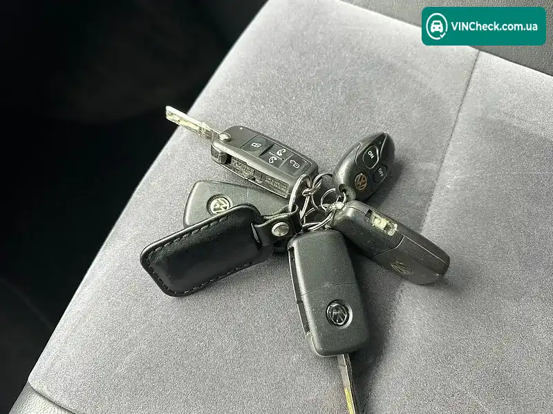 Volkswagen Multivan 2014, фото з оголошення 2 з 20, VIN WV2ZZZ7HZFH064008