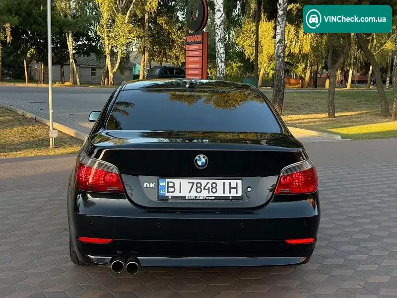 BMW 5 Series 2003, фото з оголошення 2 з 15, VIN WBANA31070B010187