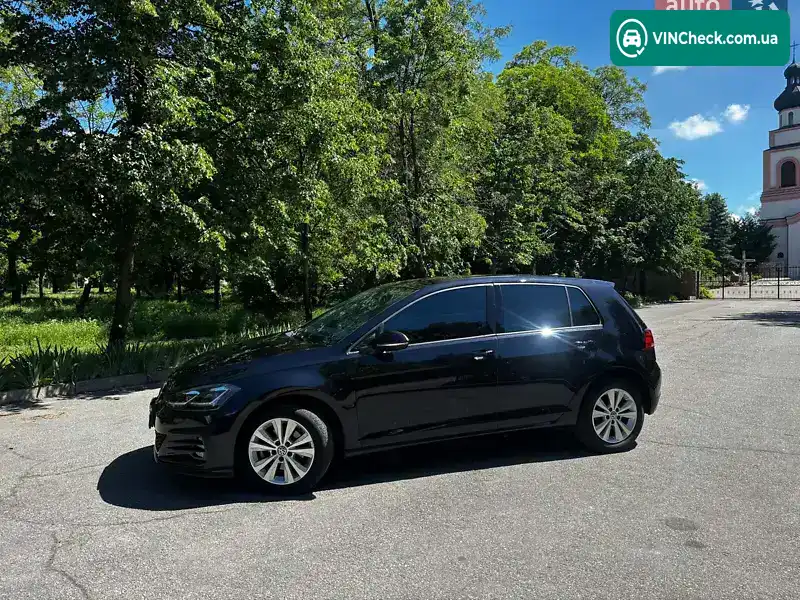 Volkswagen Golf 2019, фото з оголошення 2 з 21, VIN 3VWG57AUXLM002413