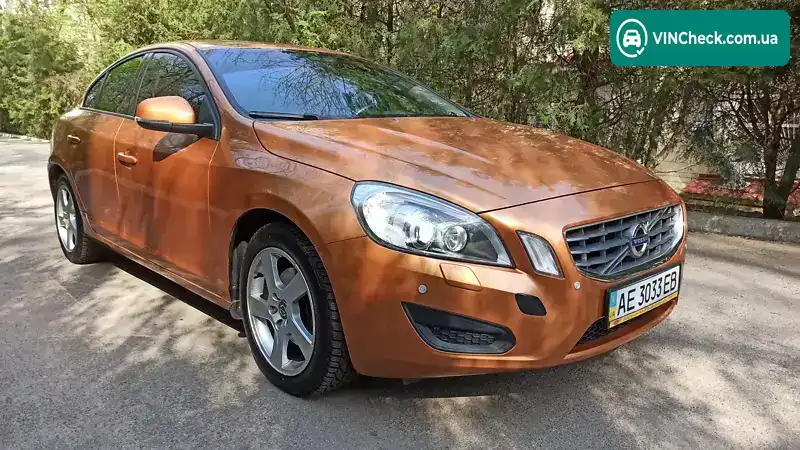 Volvo S60 2012, фото з оголошення 2 з 21, VIN YV1FS45HBD2173874