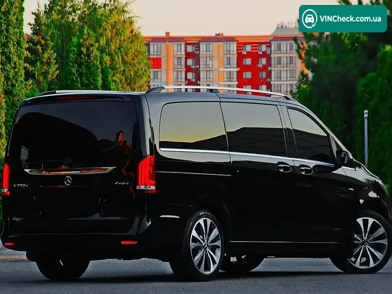 Mercedes-Benz V-Class 2017, фото з оголошення 2 з 20, VIN WDF44781513323153