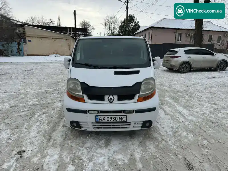 Renault Trafic 2004, фото з оголошення 2 з 17, VIN VF1FLACA65Y061605