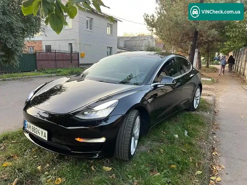 Tesla Model 3 2018, фото з оголошення 1 з 20, VIN 5YJ3E1EA0JF011895