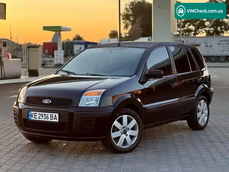 Ford Fusion 2006, фото з оголошення 1 з 12, VIN WF0UXXGAJU6P81586