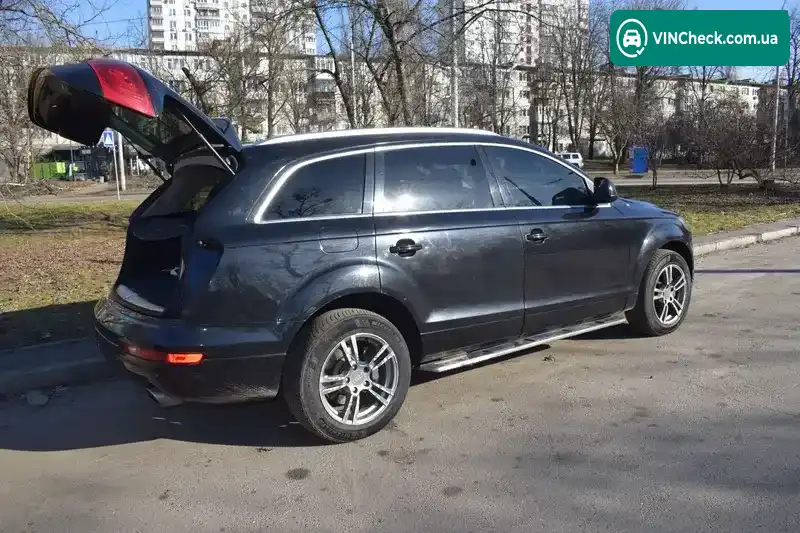 Audi Q7 2006, фото з оголошення 2 з 21, VIN WAUZZZ4L17D029951
