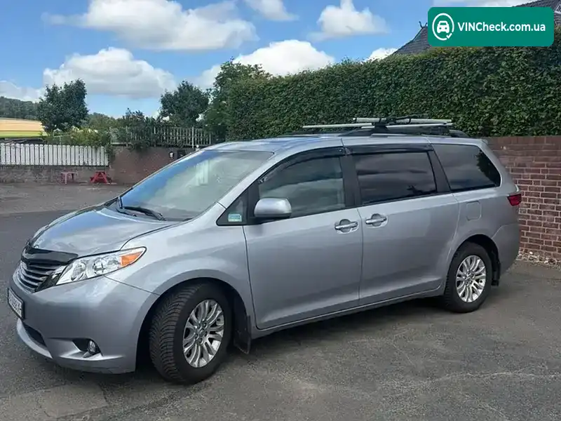 Toyota Sienna 2016, фото з оголошення 2 з 11, VIN 5TDYK3DCXGS698546