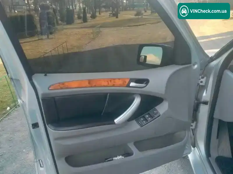 BMW X5 2001, фото з оголошення 1 з 21, VIN WBAFA51070LH89720