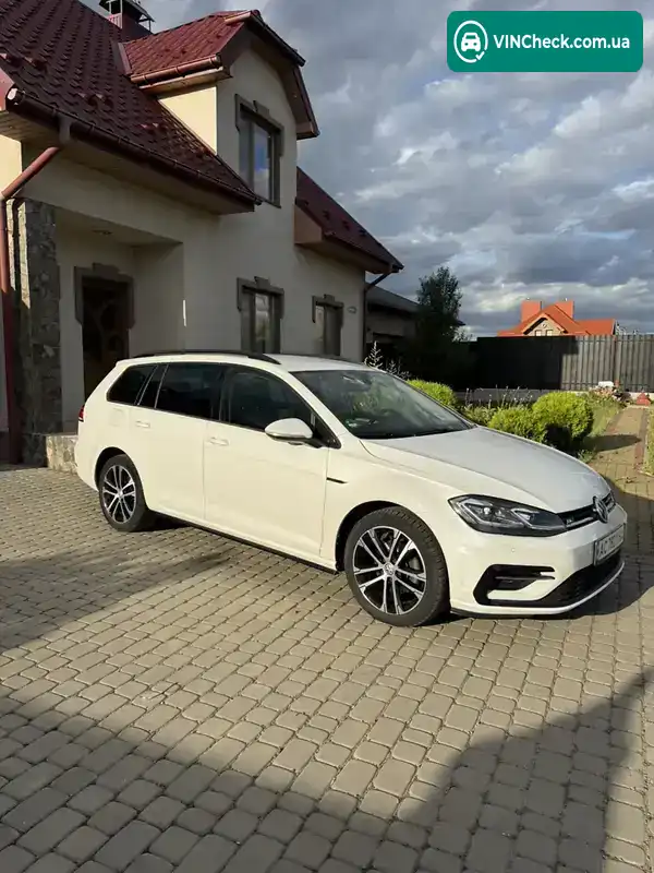 Volkswagen Golf 2018, фото з оголошення 1 з 12, VIN WVWZZZAUZJP608169