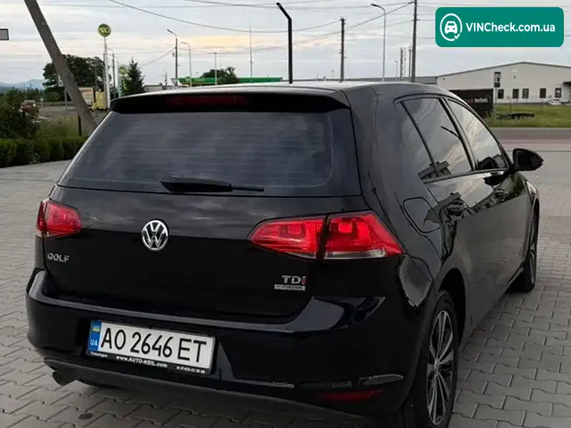 Volkswagen Golf 2013, фото з оголошення 2 з 20, VIN WVWZZZAUZDP008835