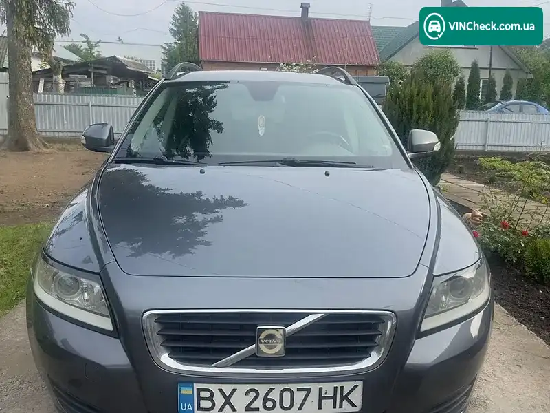 Volvo V50 2009, фото з оголошення 1 з 9, VIN YV1MW76F2A2534499