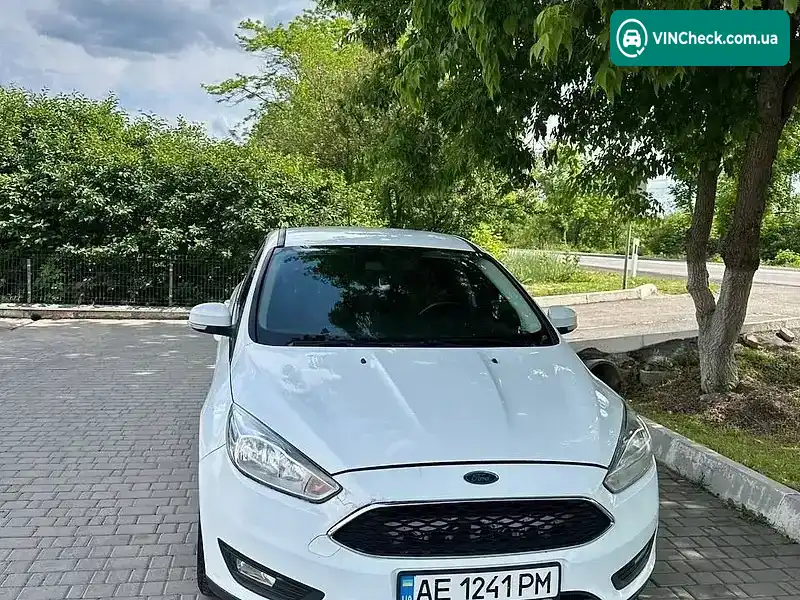 Ford Focus 2015, фото з оголошення 2 з 9, VIN WF05XXGCC5FY13194