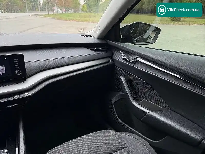 Skoda Octavia 2020, фото з оголошення 1 з 10, VIN TMBAC4NXXMY042675