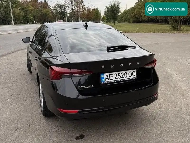 Skoda Octavia 2020, фото з оголошення 2 з 10, VIN TMBAC4NXXMY042675