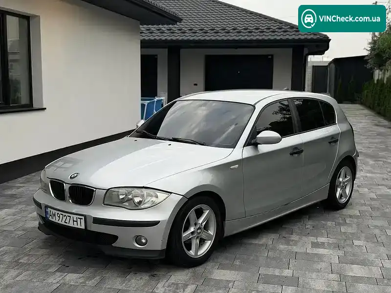 BMW 1 Series 2004, фото з оголошення 1 з 20, VIN WBAUG31050JU16730