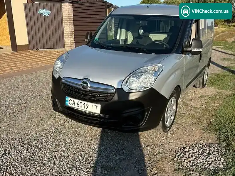 Opel Combo 2012, фото з оголошення 1 з 10, VIN W0L6ZXC1AC9512746