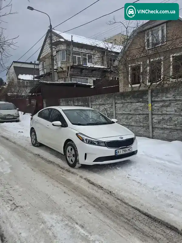 Kia Forte 2017, фото з оголошення 2 з 15, VIN 3KPFK4A79JE195239